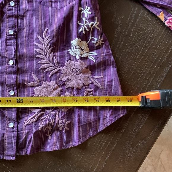 Johnny Was Brittany Patch Pocket Shirt in Muted Purple Stripe Size Small - Picture 13 of 13